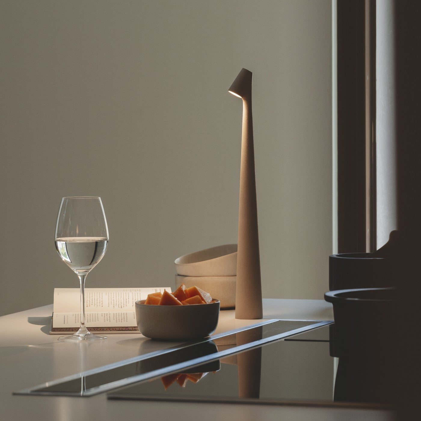 Linea | Minimalist Beam Light